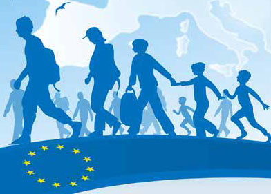 Eine schemenhafte Darstellung von Flüchtenden über eine blaue Brücke, die das Motiv der EU-Fahne enthält